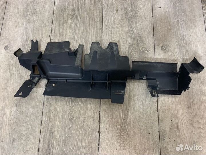 Воздуховод радиатора правый Mini Cooper One