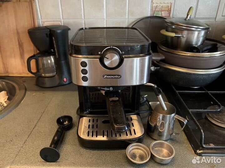Кофемашина zhoutu рожковая с капучинатором