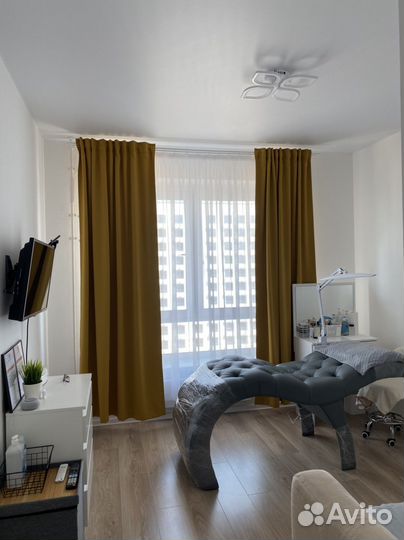 Наращивание ресниц модель