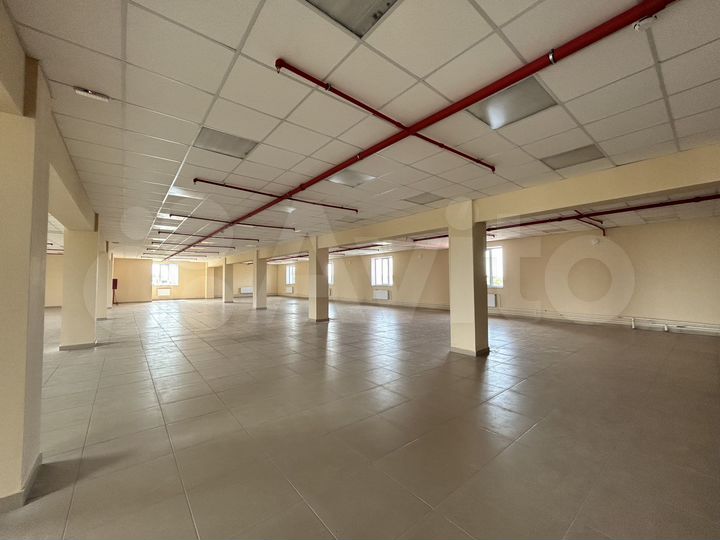 Торгово-офисная площадь с ремонтом, 580 м²