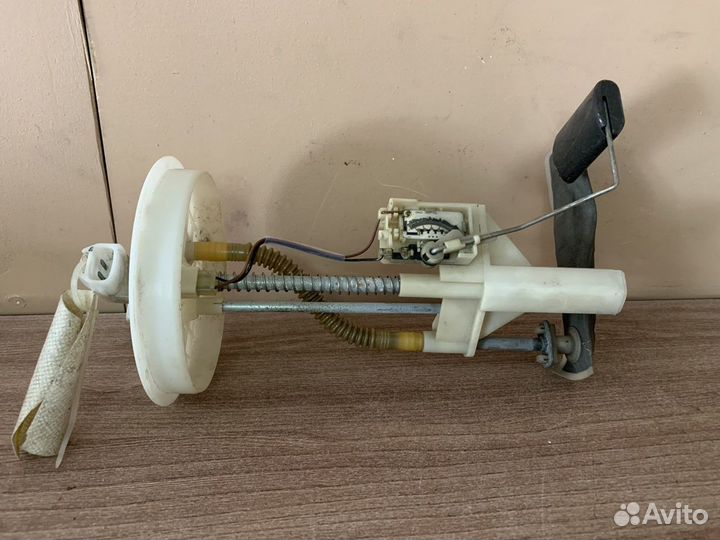 Датчик топливный Хундай Санта Фе