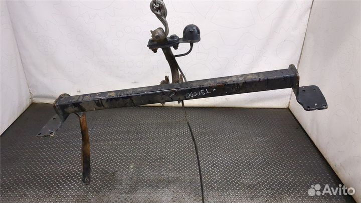 Прицепное устройство Peugeot 407, 2005