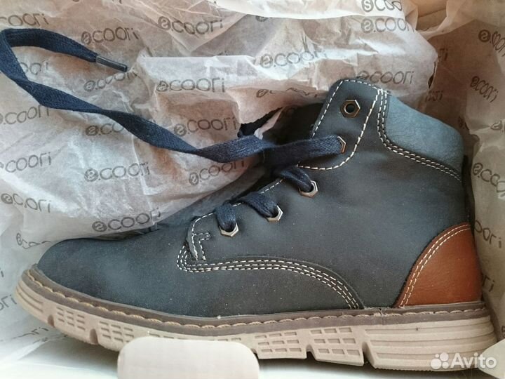 Новые с биркой ботинки р.32(20 см) Playtoday