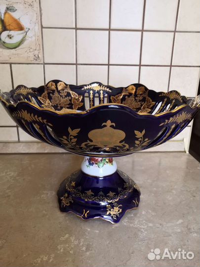 Ваза для фруктов на ножке. Кобальт