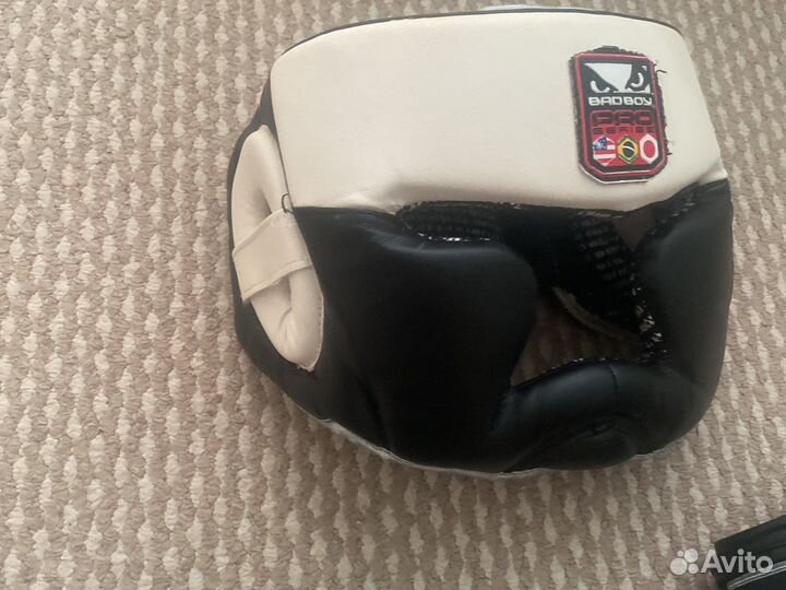 Шлем мма Badboy, защита голени, перчатки бокс