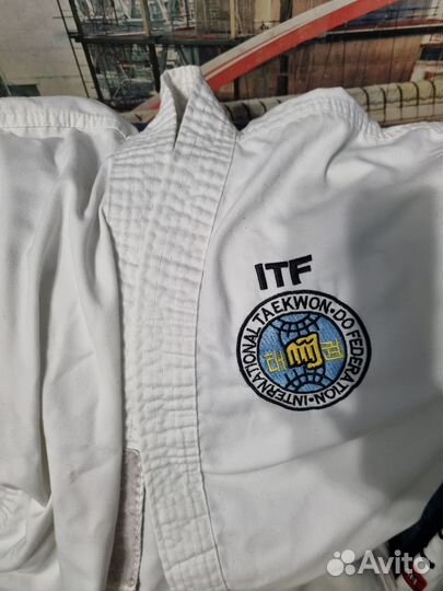 Кимоно для тхэквандо