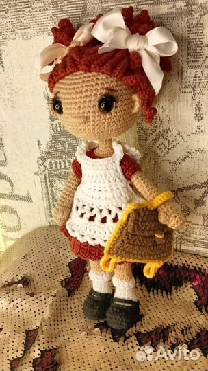 Куклы вязаные крючком, учительница и ученица