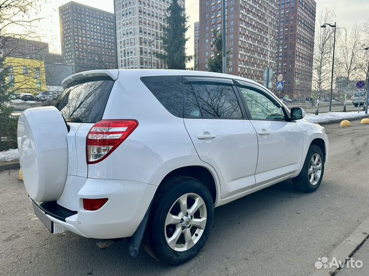 Toyota RAV4 2.0 CVT, 2010, 203 600 км