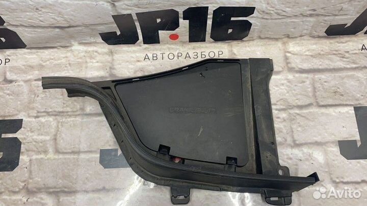 Крышка двигателя передняя левая Infiniti Fx35 S51