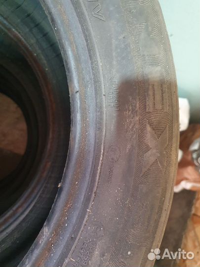 Шины 2 комплекта(зима +лето)