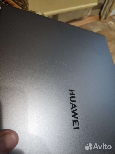 Ноутбук huawei matebook d 14 core i3