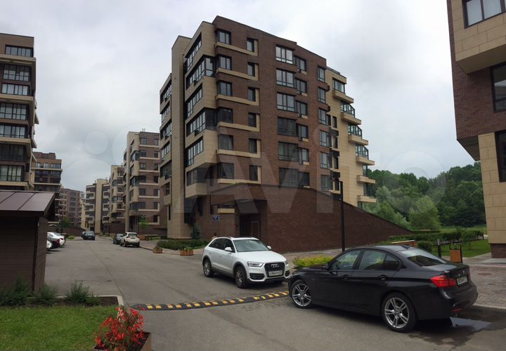 Машиноместо, 15 м²