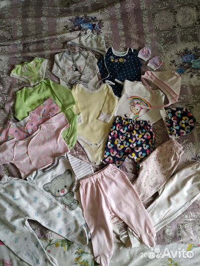 Вещи на девочку 0-6мес -17 шт