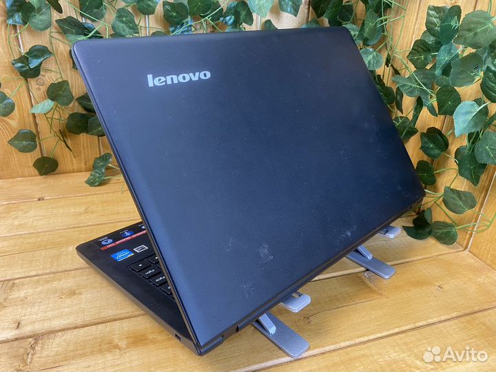 Шустрый ноутбук Lenovo N2840/FullHD+IPS/SSD