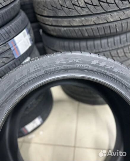 Bridgestone Dueler H/P Sport 285/40 R21 и 315/35 R21 111Y