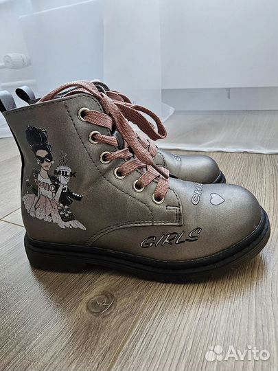 Ботинки демисезонные для девочки 29 размер