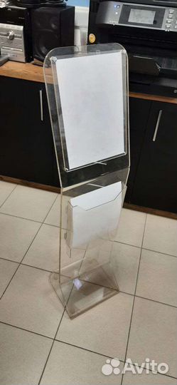 Буклетница из оргстекла А4