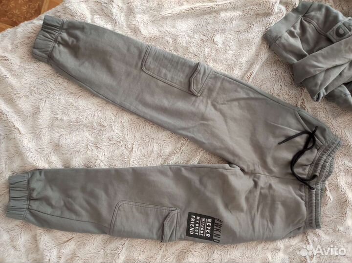 Спортивный костюм для девочки