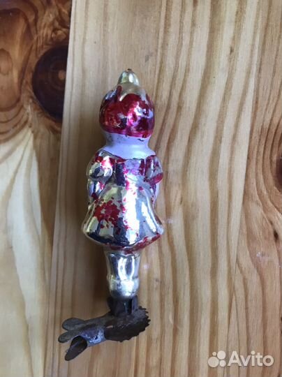 Служанка Клубничка(из серии Чипполино)