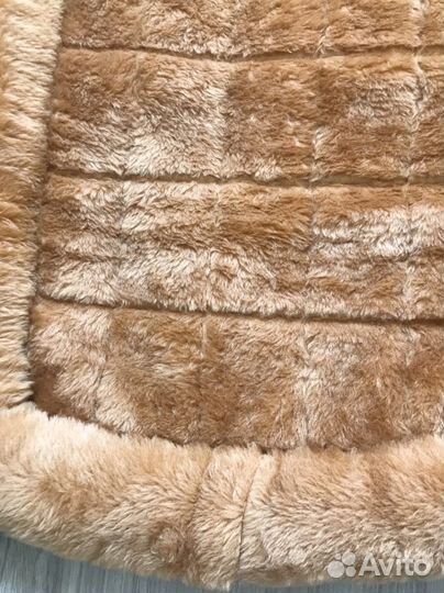 Лежанка для маленьких и средних собак