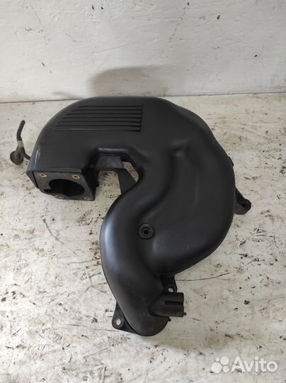 Коллектор впускной Bmw 316I E46 1.9 1999