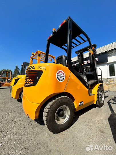 Вилочный погрузчик Aurora Forklift FD30T, 2023