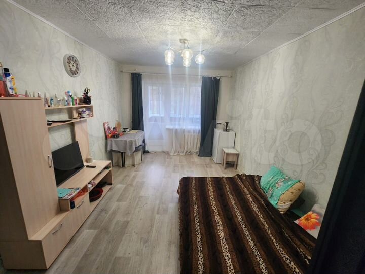 Комната 12,8 м² в > 9-к., 2/5 эт.