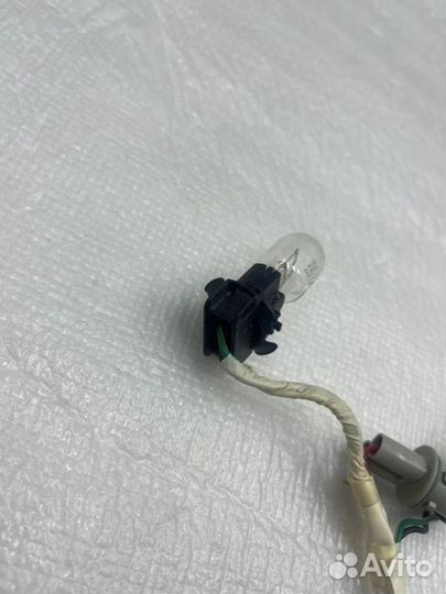 Штекер внутренного фонаря Toyota Camry V55