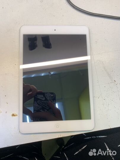 iPad mini wifi 16gb