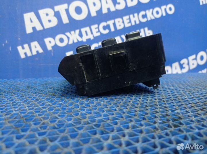 Блок кнопок Jeep Grand Cherokee внедорожник 1994