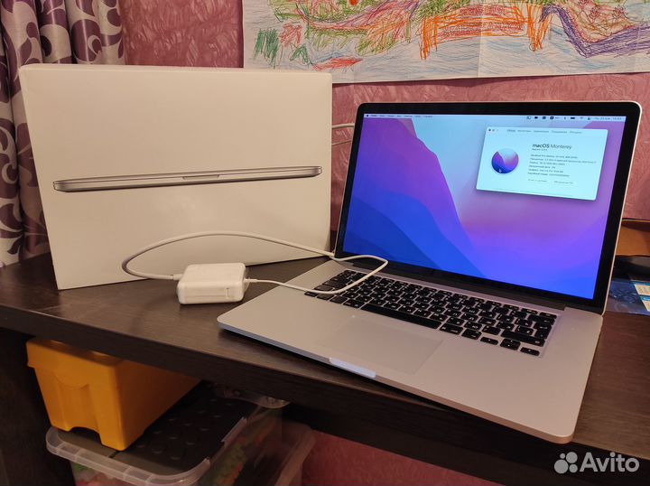 MacBook Pro (Retina, 15 дюймов)