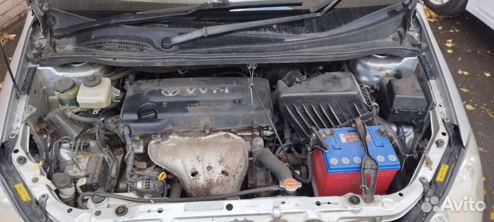 Toyota Ipsum 2.4 AT, 2004, 322 000 км