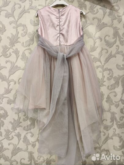 Нарядное платье