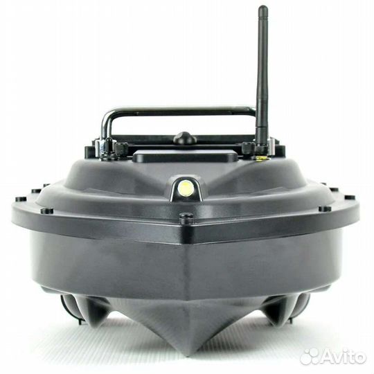 Прикормочный кораблик для рыбалки