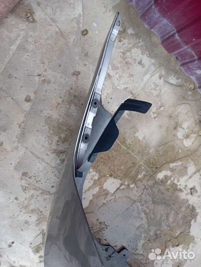 Бампер задний Hyundai Elantra 4