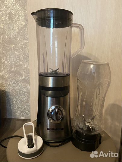 Блендер Redmond на запчасти