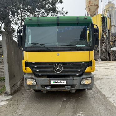 Автобетоносмеситель Mercedes-Benz Actros 3332, 2007