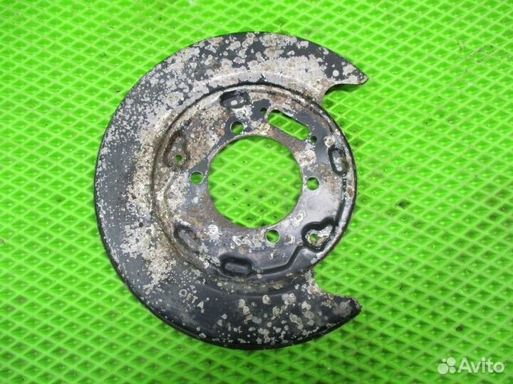 Пыльник тормозного диска Kia Sorento 2 (XM)