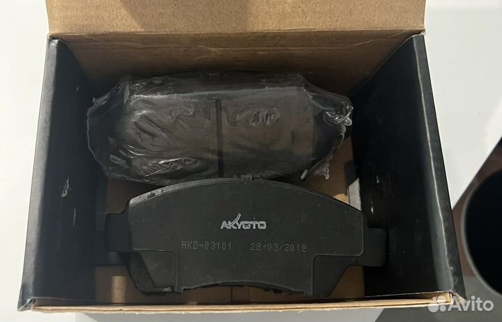 Тормозные колодки на Honda Jazz