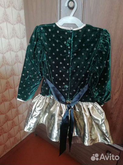 Платье на девочку