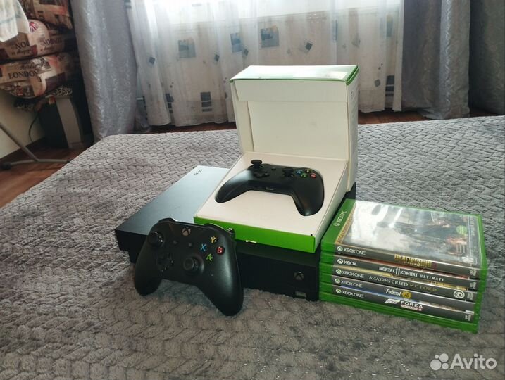 Xbox One X комплект