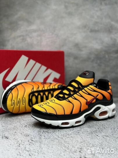 Кроссовки Nike air max tn plus