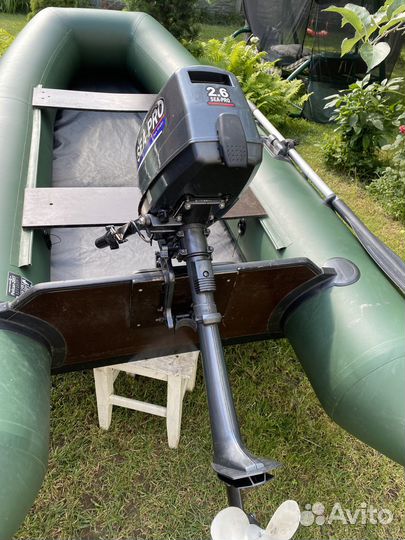 Продам лодку с мотором