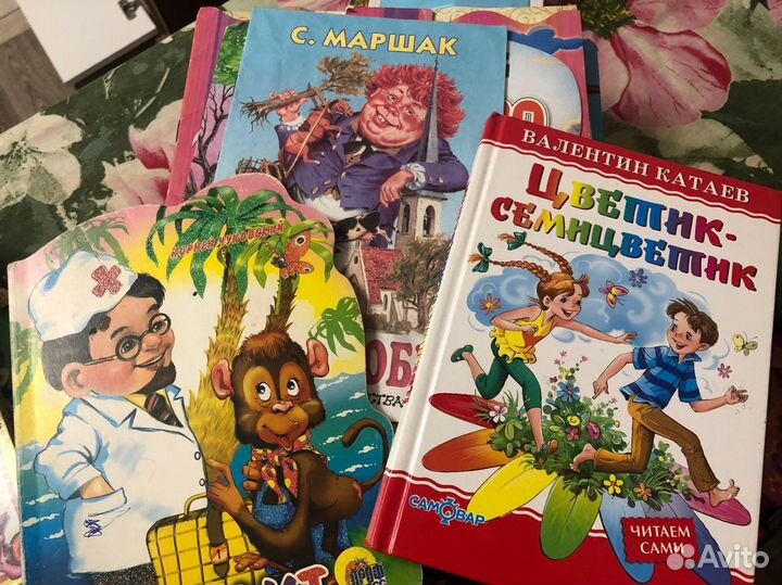 Коробка-книги,журналы,игрушки