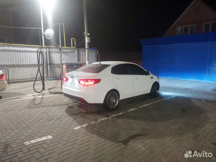 Kia Rio 1.6 AT, 2014, 178 000 км