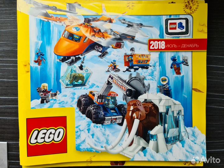 Лего каталоги 2017-2019. Открытка Lego Bugatti