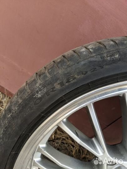 Pirelli Cinturato P7 225/40 R18 92Y