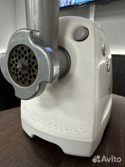 Мясорубка электрическая moulinex hv8