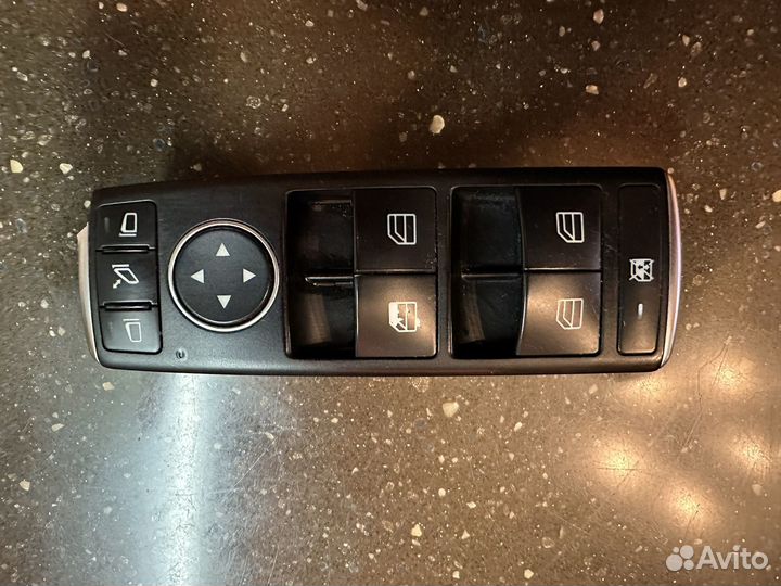 Кнопки стеклоподъёмника Mercedes GL, ML
