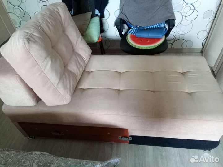 Часть от углового дивана